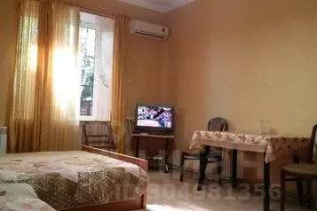 1-к кв. Крым, Ялта ул. Дражинского, 40 (35.0 м) - Фото 0