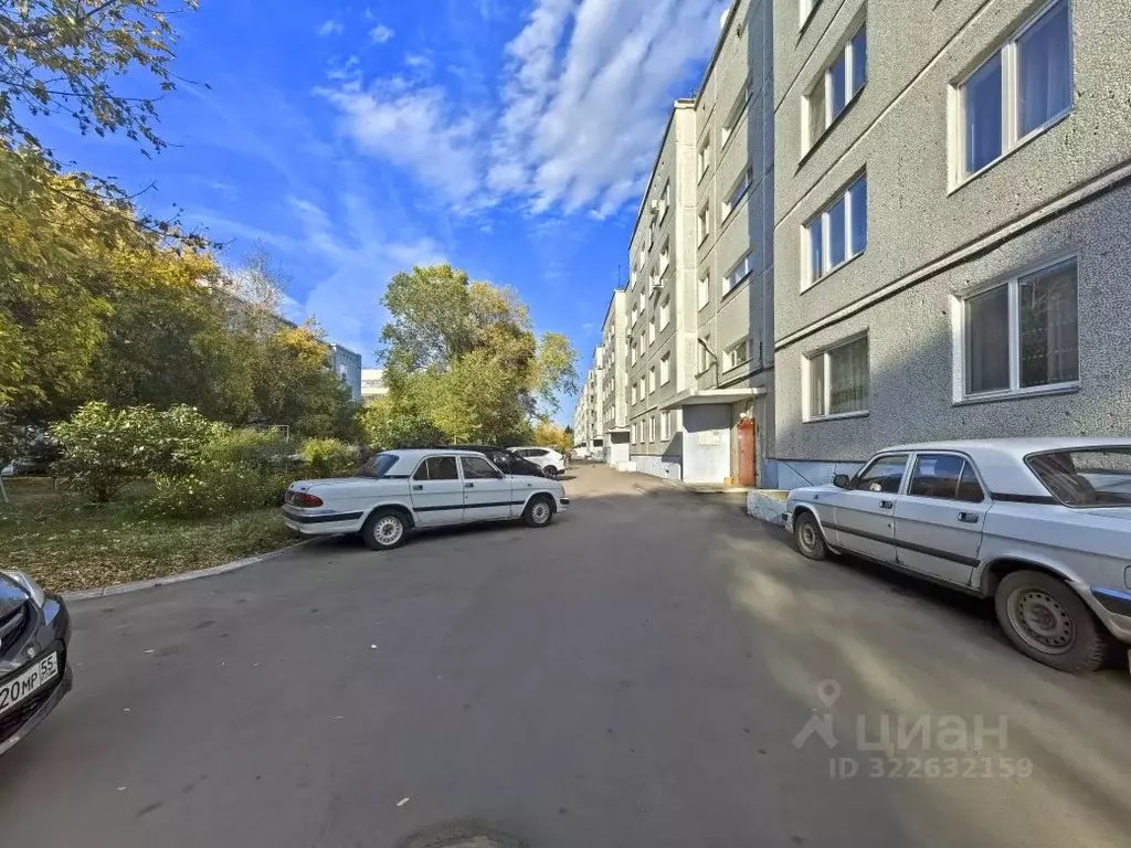 3-к кв. Омская область, Омск ул. Василия Маргелова, 357 (62.4 м) - Фото 1