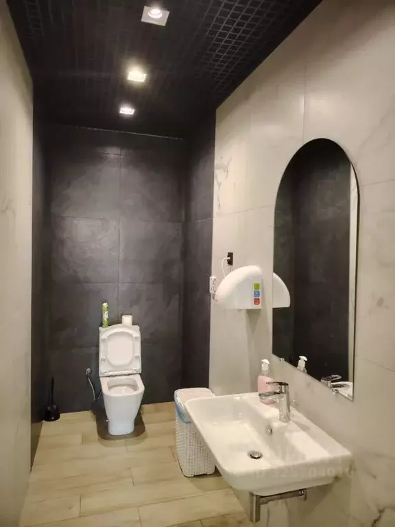 Офис в Новосибирская область, Новосибирск Советская ул., 4А (300 м) - Фото 2