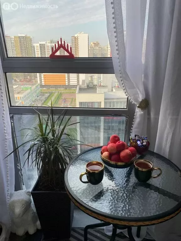 Квартира-студия: Санкт-Петербург, улица Маршала Казакова, 70к1 (29.6 ... - Фото 1