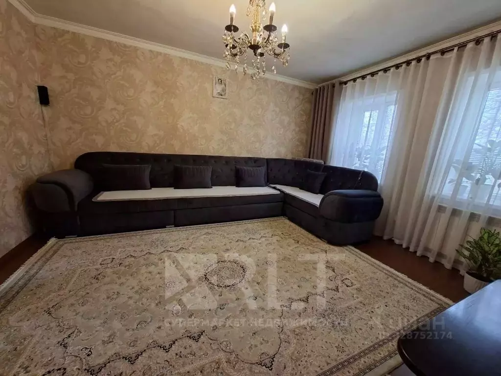 Дом в Дагестан, Махачкала городской округ, Ленинкент пгт ул. ... - Фото 1