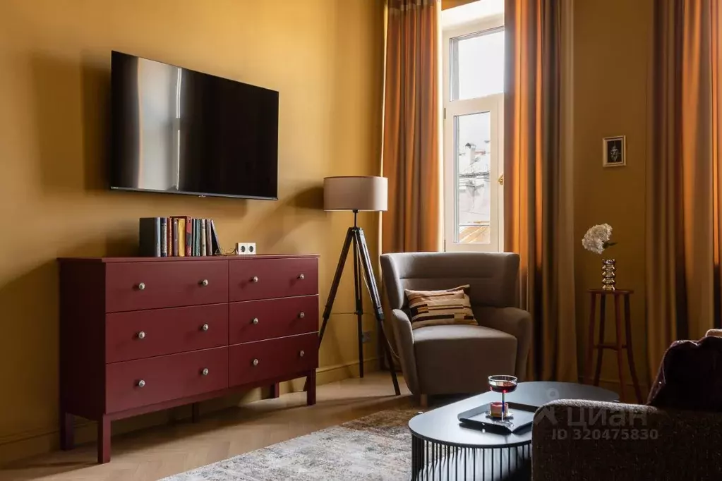 1-к кв. Санкт-Петербург Верейская ул., 7 (51.0 м) - Фото 0