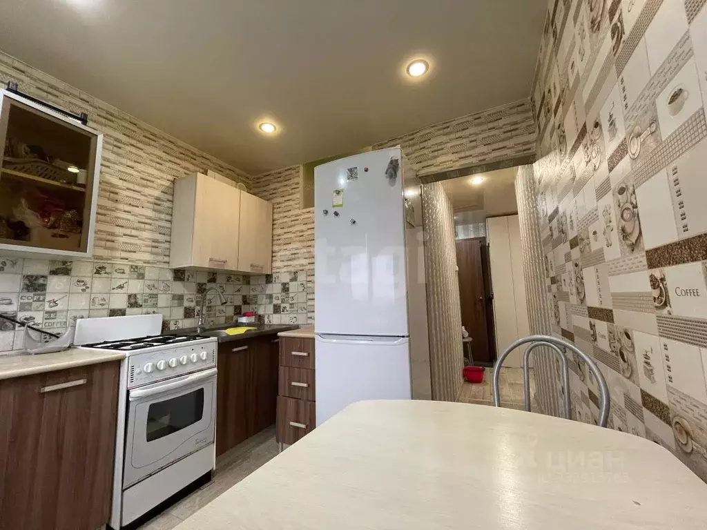 2-к кв. Пермский край, Лысьва ул. Белинского, 27 (42.6 м) - Фото 2