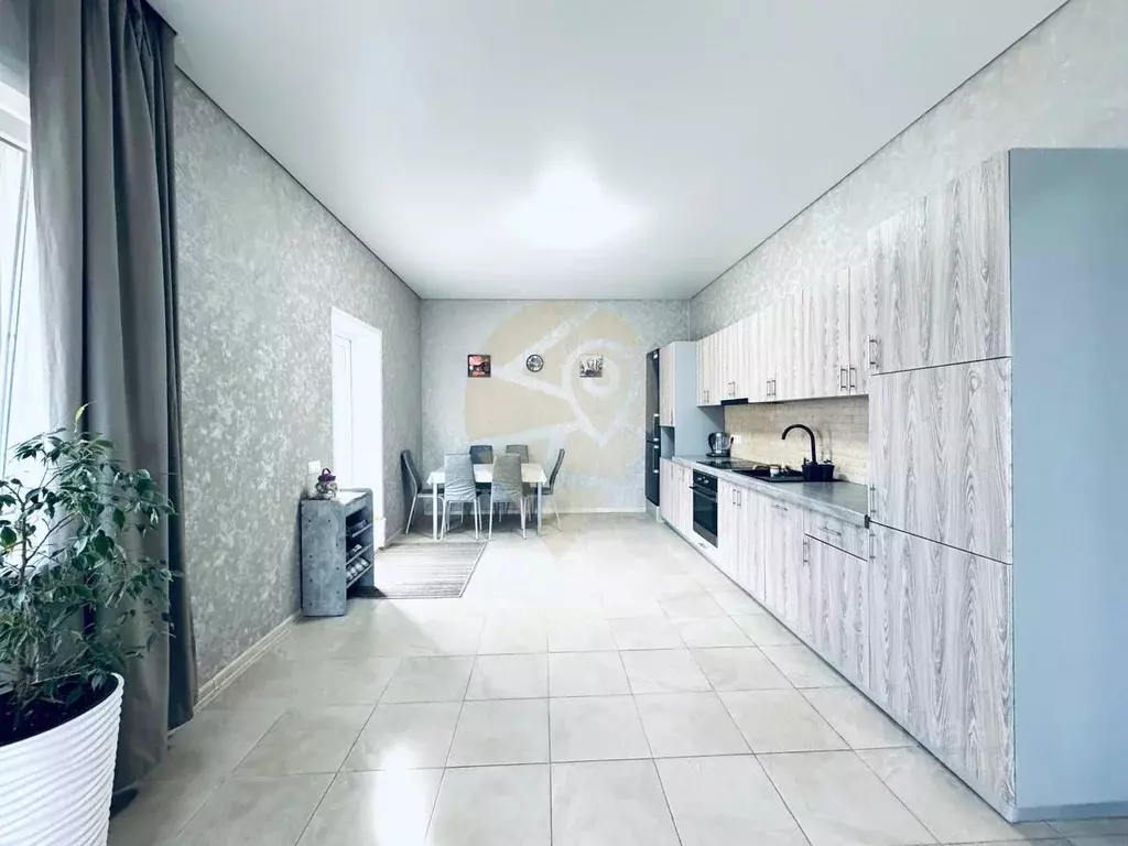 Дом в Белгородская область, Старооскольский городской округ, с. ... - Фото 2