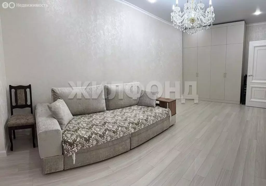 1-комнатная квартира: Черкесск, Октябрьская улица, 9Нк5 (51.1 м) - Фото 2