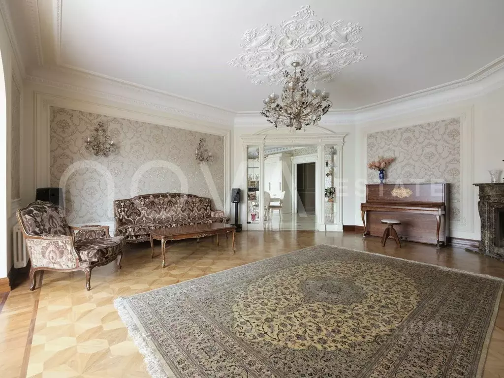 4-к кв. Санкт-Петербург ул. Бармалеева, 2 (180.0 м) - Фото 1