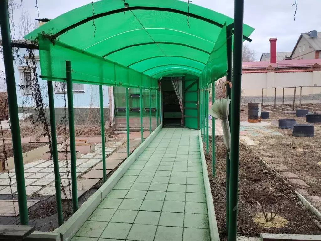 Дом в Оренбургская область, Орск пос. ОЗТП, ул. Николаевская (55 м) - Фото 1
