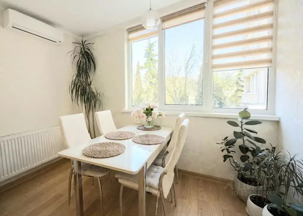 2-к кв. Крым, Ялта ул. Блюхера, 52 (65.0 м) - Фото 1
