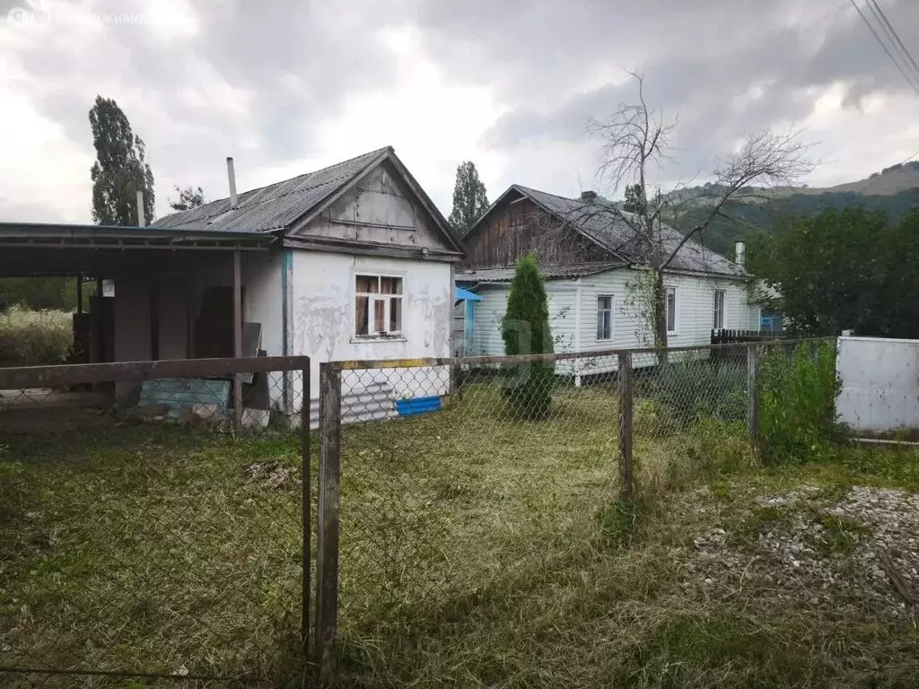 Дом в посёлок городского типа Псебай, Железнодорожная улица, 63 (60 м) - Фото 1