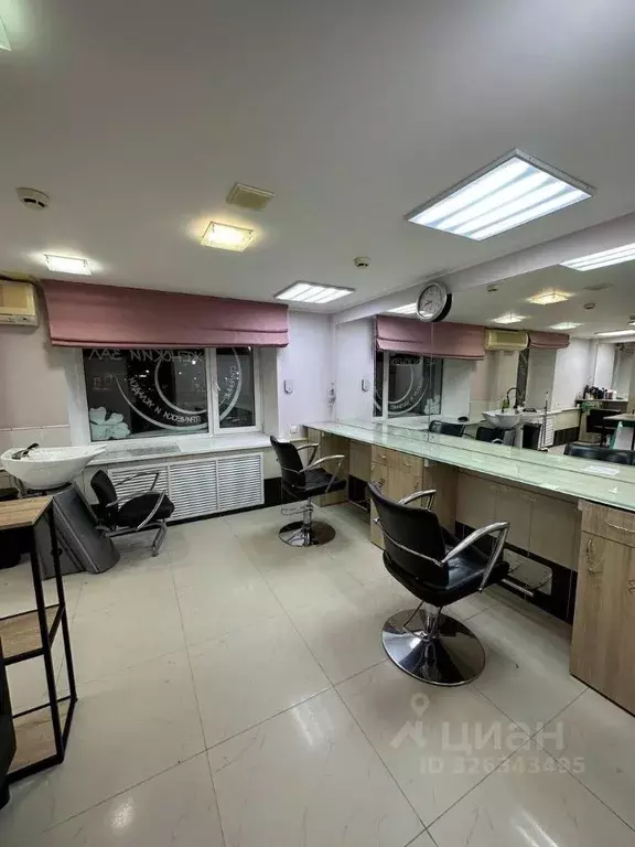 Помещение свободного назначения в Пермский край, Пермь ул. ... - Фото 2