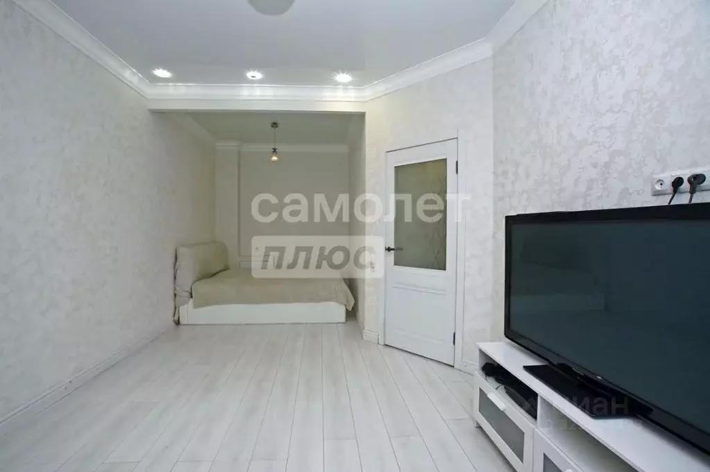 1-к кв. Омская область, Омск ул. Красный Путь, 103к3 (39.6 м) - Фото 1