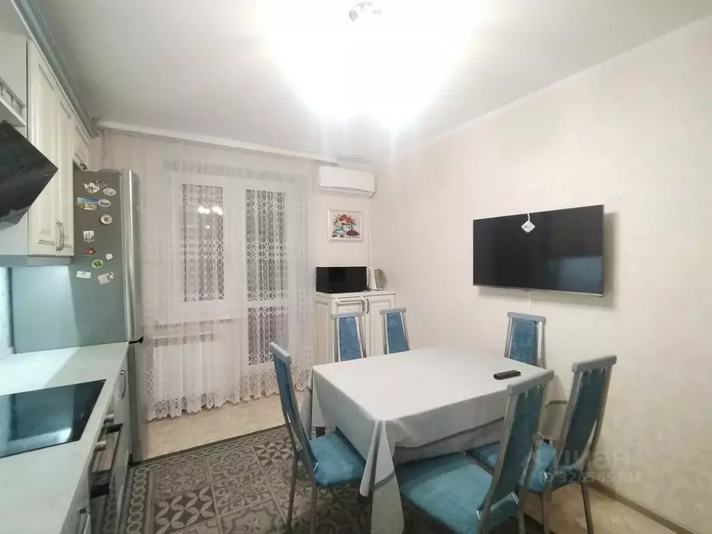 2-к кв. Тюменская область, Тюмень ул. 30 лет Победы, 148к3 (74.1 м) - Фото 2