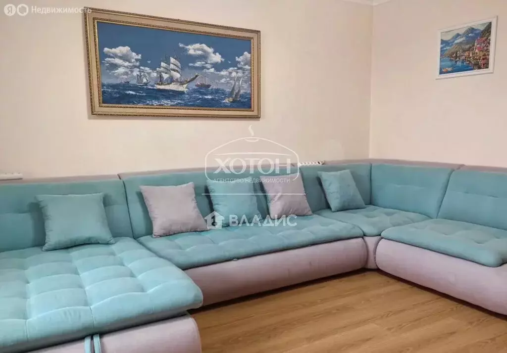 4-комнатная квартира: Элиста, улица Ю. Клыкова, 81Б (124.4 м) - Фото 1