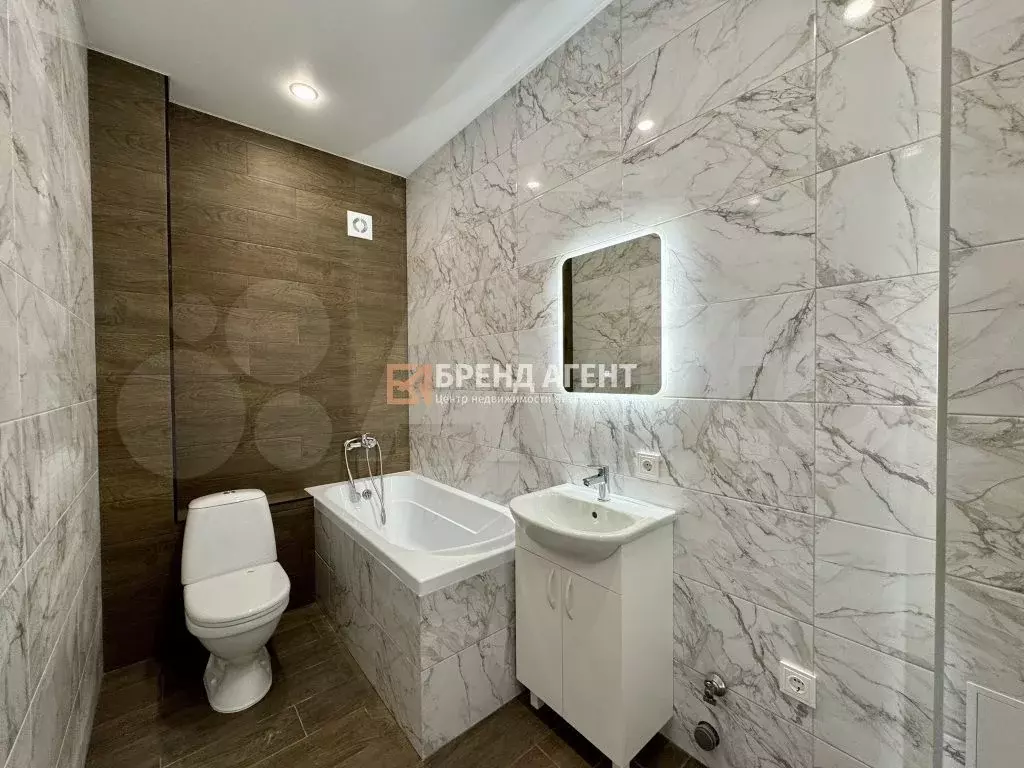 Квартира-студия, 30 м, 3/3 эт. - Фото 1