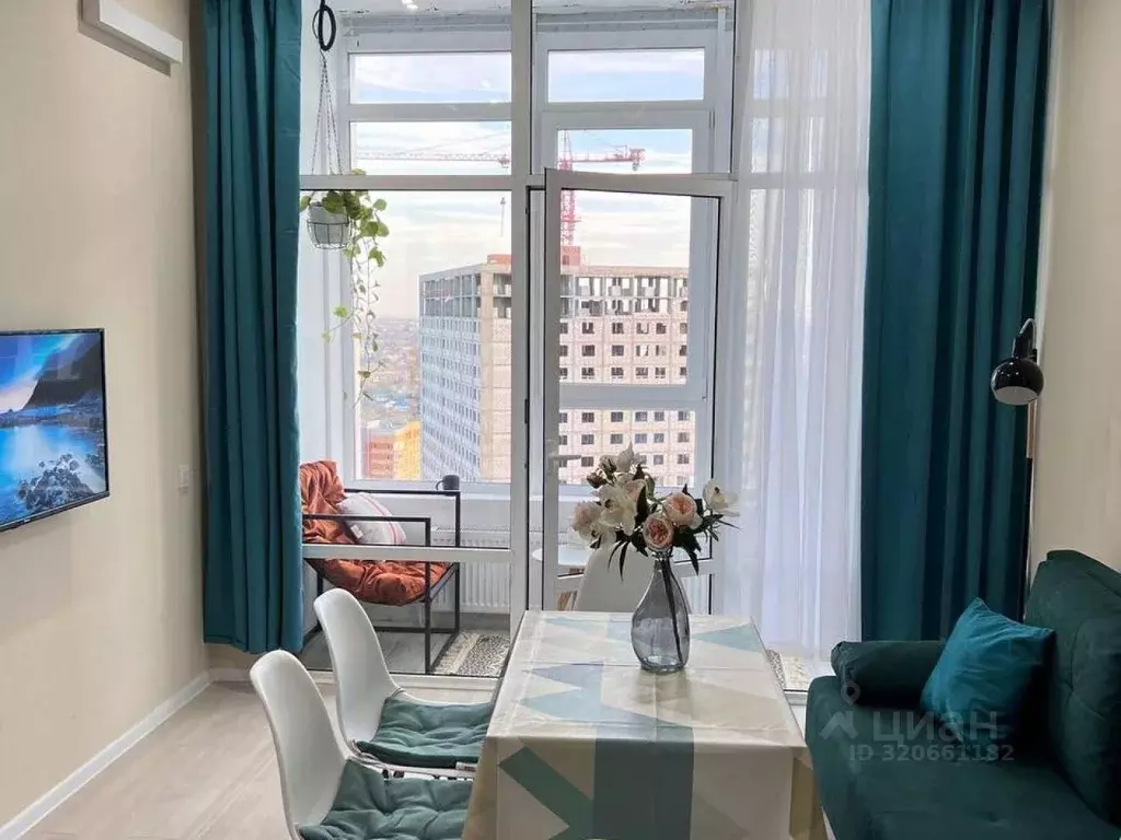2-к кв. Астраханская область, Астрахань ул. Бехтерева, 2Б (68.0 м) - Фото 1