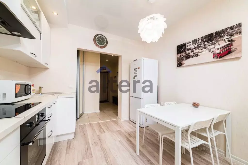 2-к кв. Татарстан, Казань ул. Баки Урманче, 10 (41.9 м) - Фото 1