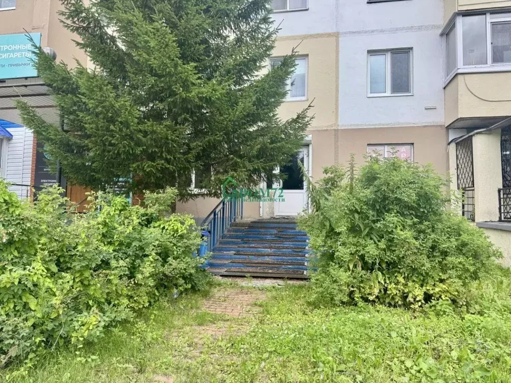 Помещение свободного назначения в Тюменская область, Тобольск 8-й мкр, ... - Фото 1