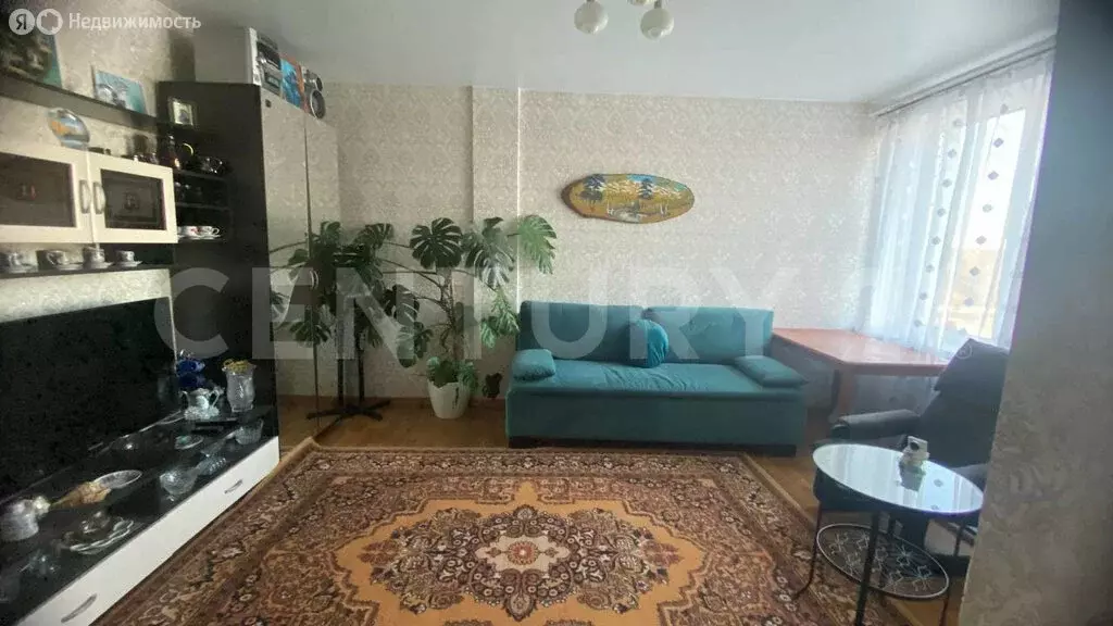 3-комнатная квартира: городской посёлок Дубровка, Советская улица, ... - Фото 1