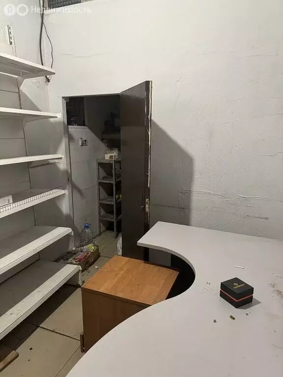 Помещение свободного назначения (206 м) - Фото 1