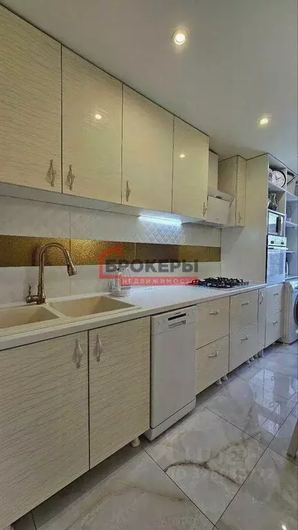 3-к кв. Севастополь ш. Камышовое, 37Бк3 (70.9 м) - Фото 2