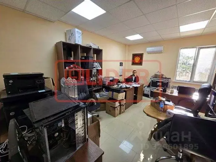 Торговая площадь в Севастополь ул. Николая Музыки, 31 (122 м) - Фото 1