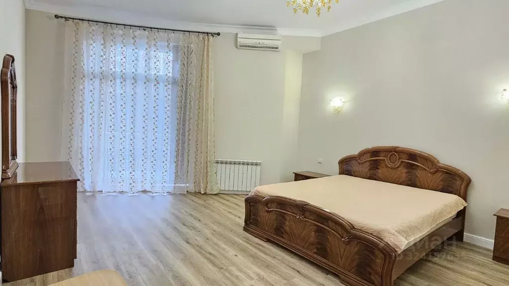 2-к кв. Краснодарский край, Геленджик Красногвардейская ул., 38АлитБ ... - Фото 1