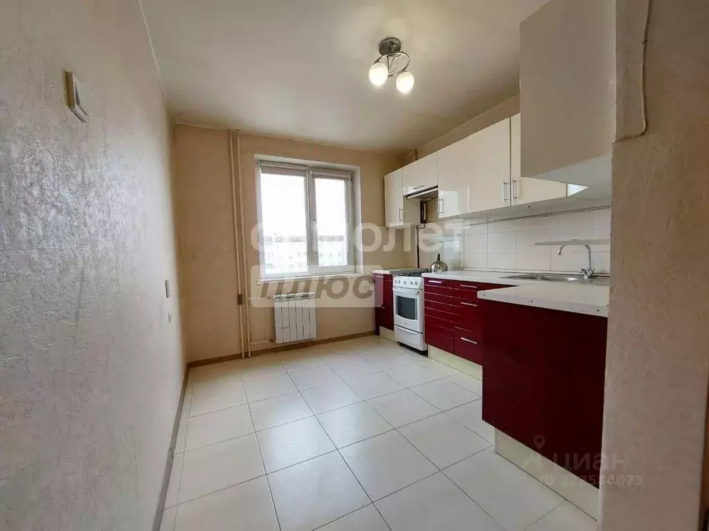 4-к кв. Свердловская область, Екатеринбург ул. Профсоюзная, 49 (77.4 ... - Фото 2