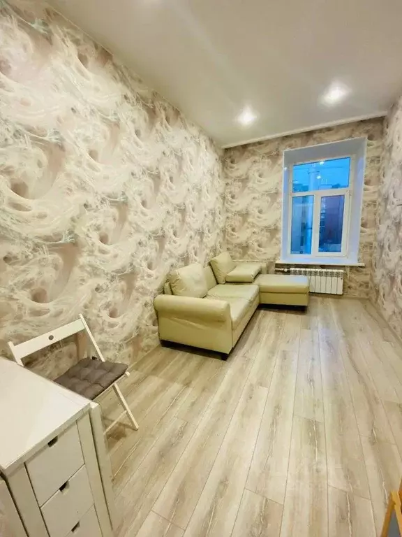 Комната Санкт-Петербург ул. Чапаева, 2Б (15.0 м) - Фото 1