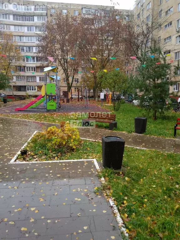 3-комнатная квартира: Орёл, улица Матросова, 48 (62 м) - Фото 1