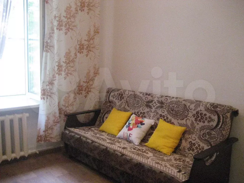 Комната 18 м в 7-к., 2/3 эт. - Фото 1