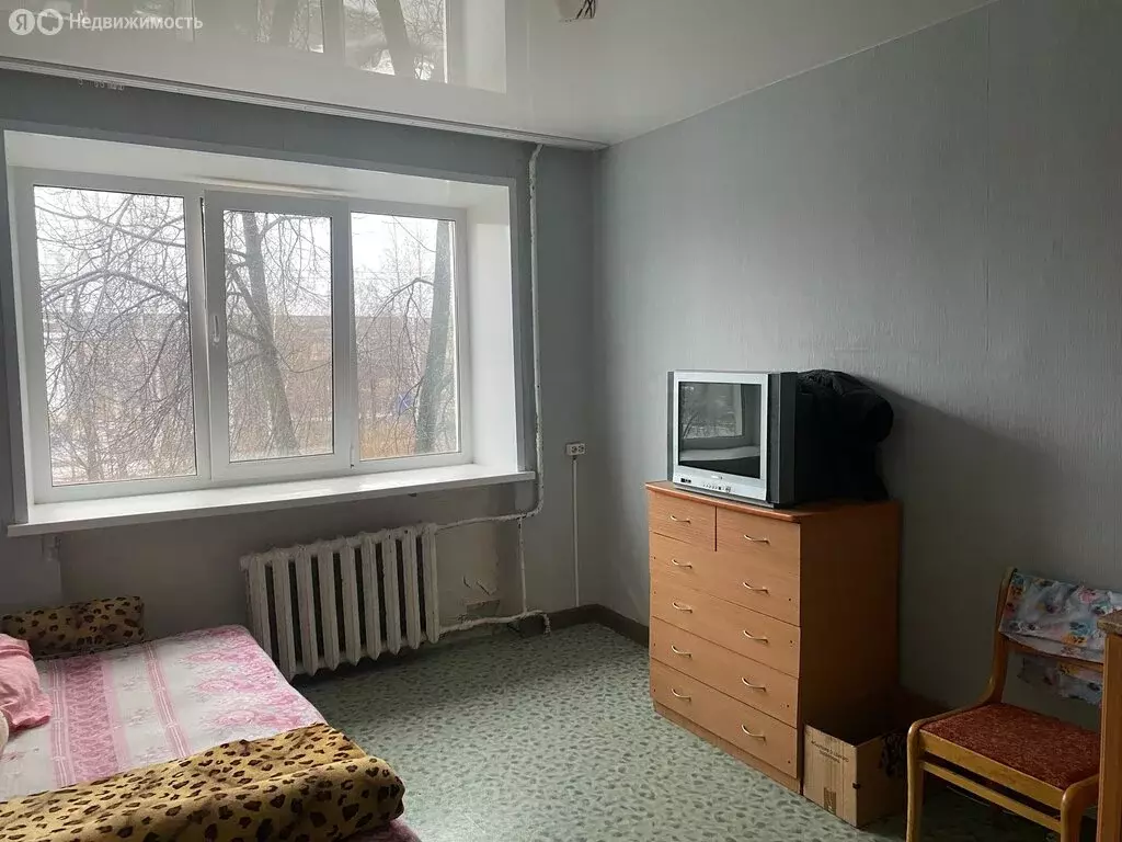 1к в 4-комнатной квартире (17 м) - Фото 1