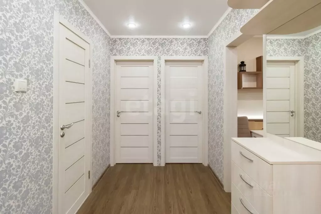 2-к кв. Тюменская область, Тюмень ул. Монтажников, 1 (46.6 м) - Фото 1