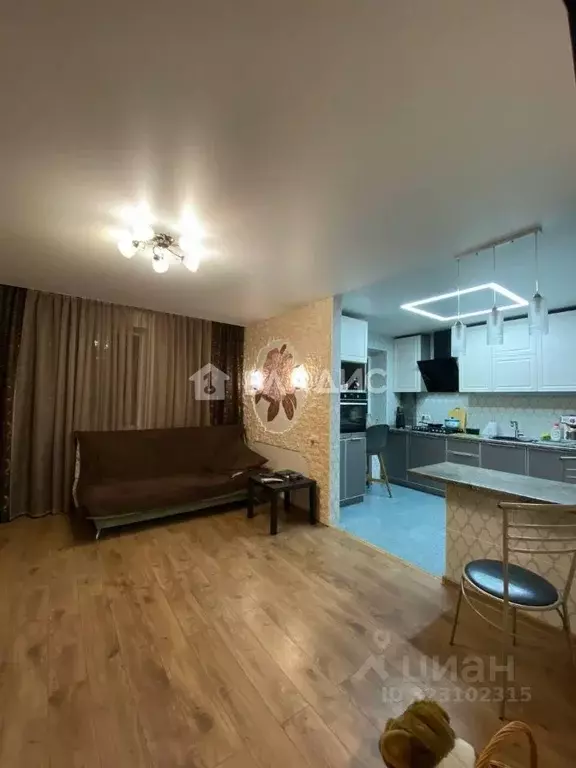 3-к кв. Волгоградская область, Волгоград Загорская ул., 8 (60.3 м) - Фото 1