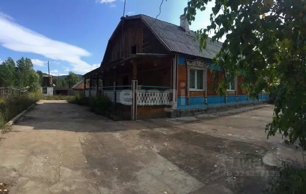 Дом в Бурятия, Баргузинский район, с. Зорино Лесная ул., 4 (1529 м) - Фото 2