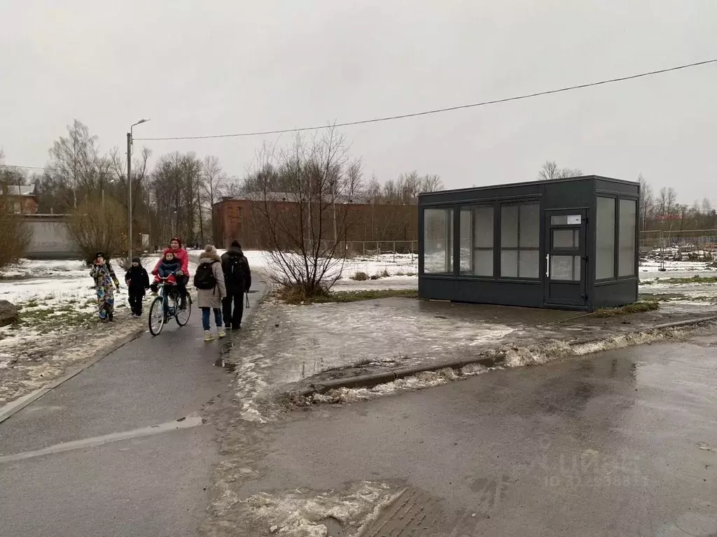 Торговая площадь в Санкт-Петербург, Санкт-Петербург, Петергоф ул. ... - Фото 1