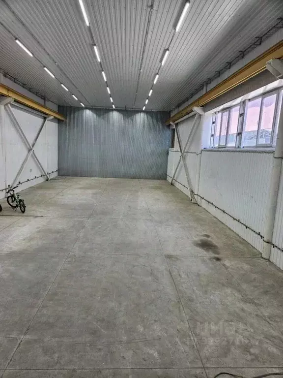 Склад в Саратовская область, Саратов ул. Имени С.Т. Разина, 2А (200 м) - Фото 1