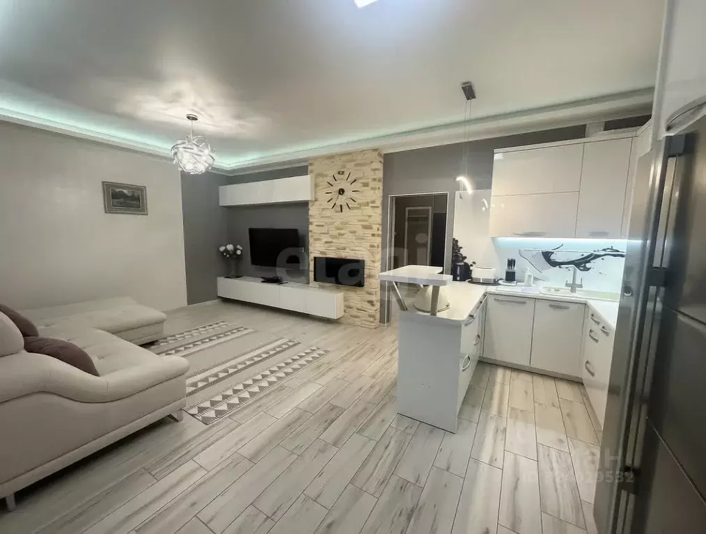 3-к кв. Калининградская область, Калининград Орудийная ул., 32А (84.0 ... - Фото 2