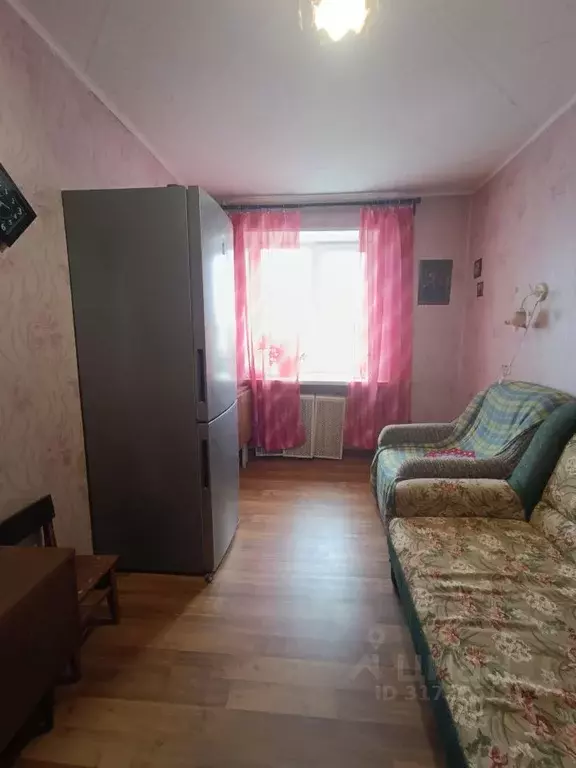3-к кв. Пермский край, Пермь ул. Чкалова, 6 (52.4 м) - Фото 0