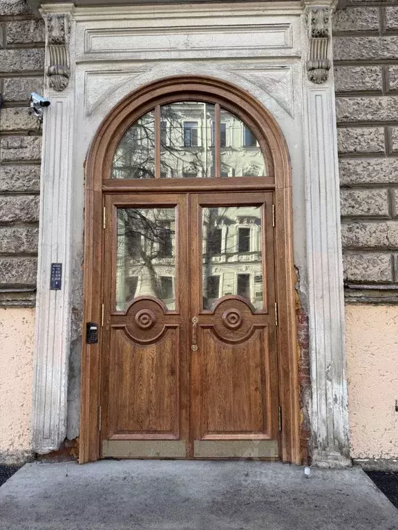 2-к кв. Санкт-Петербург 11-я Васильевского острова линия, 16 (63.0 м) - Фото 1