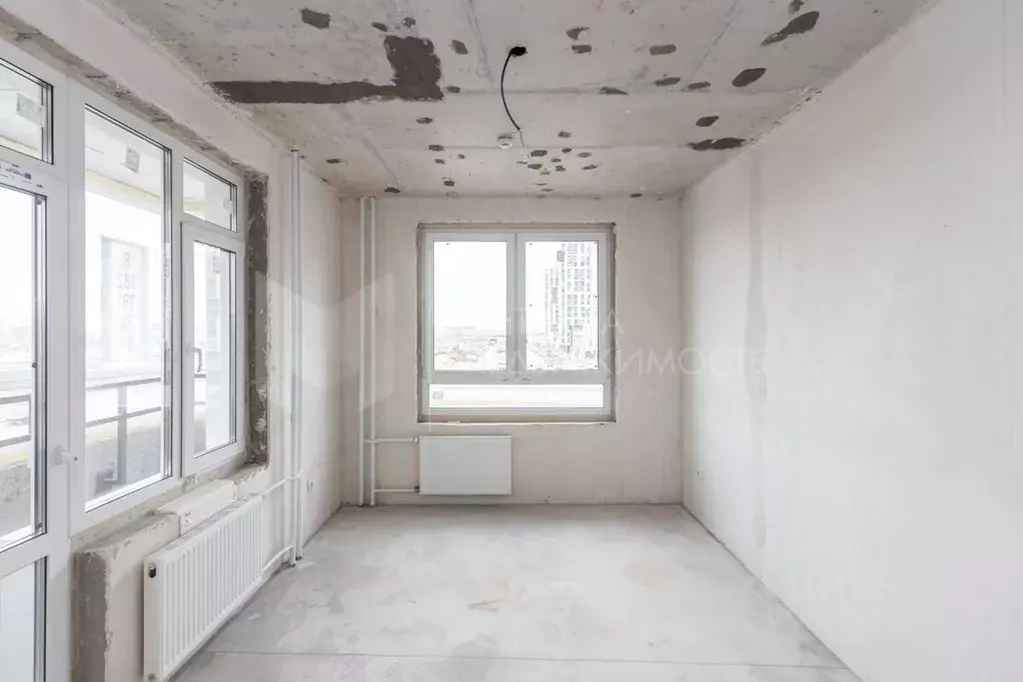 3-к кв. Тюменская область, Тюмень ул. Фармана Салманова, 23 (62.8 м) - Фото 1