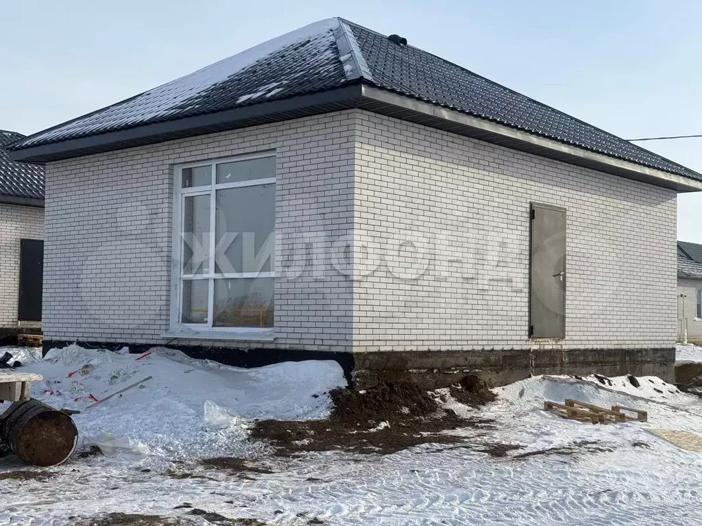 Дом 50,6 м на участке 4,9 сот. - Фото 1