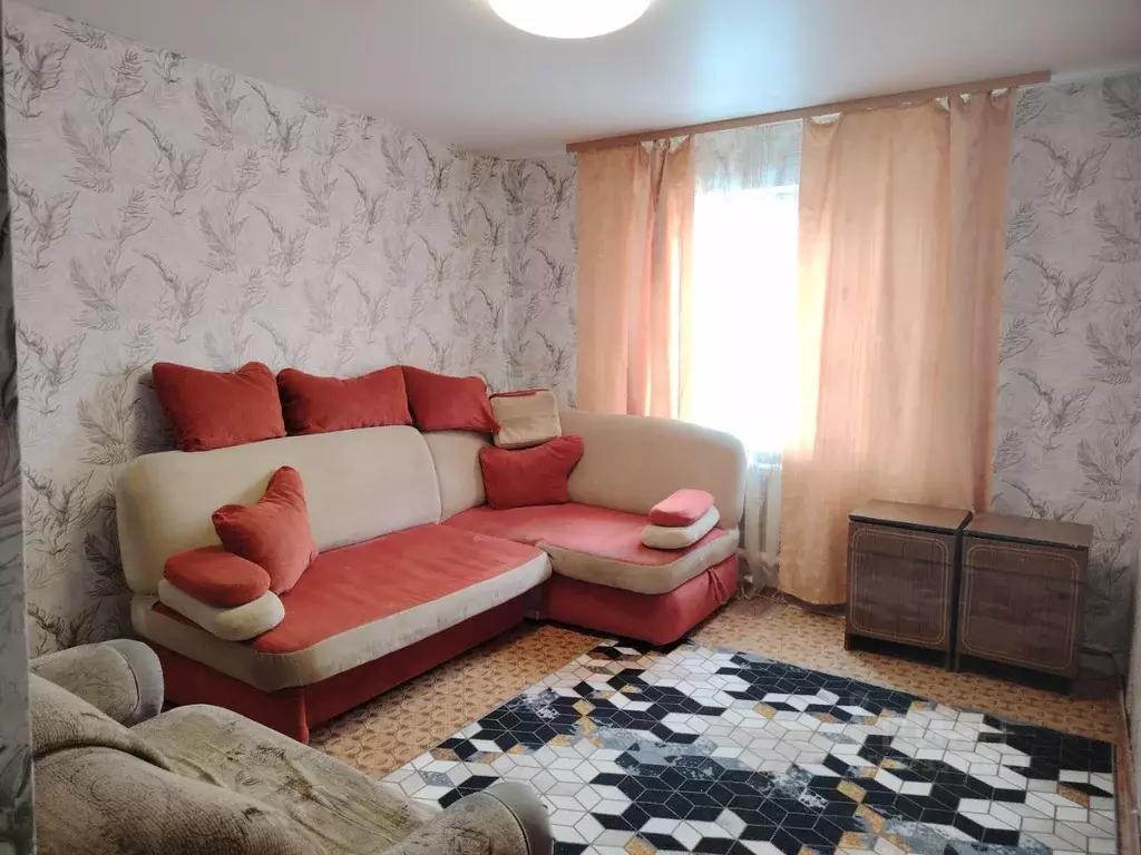 2-к кв. Омская область, Омск ул. Степанца, 8 (50.0 м) - Фото 1