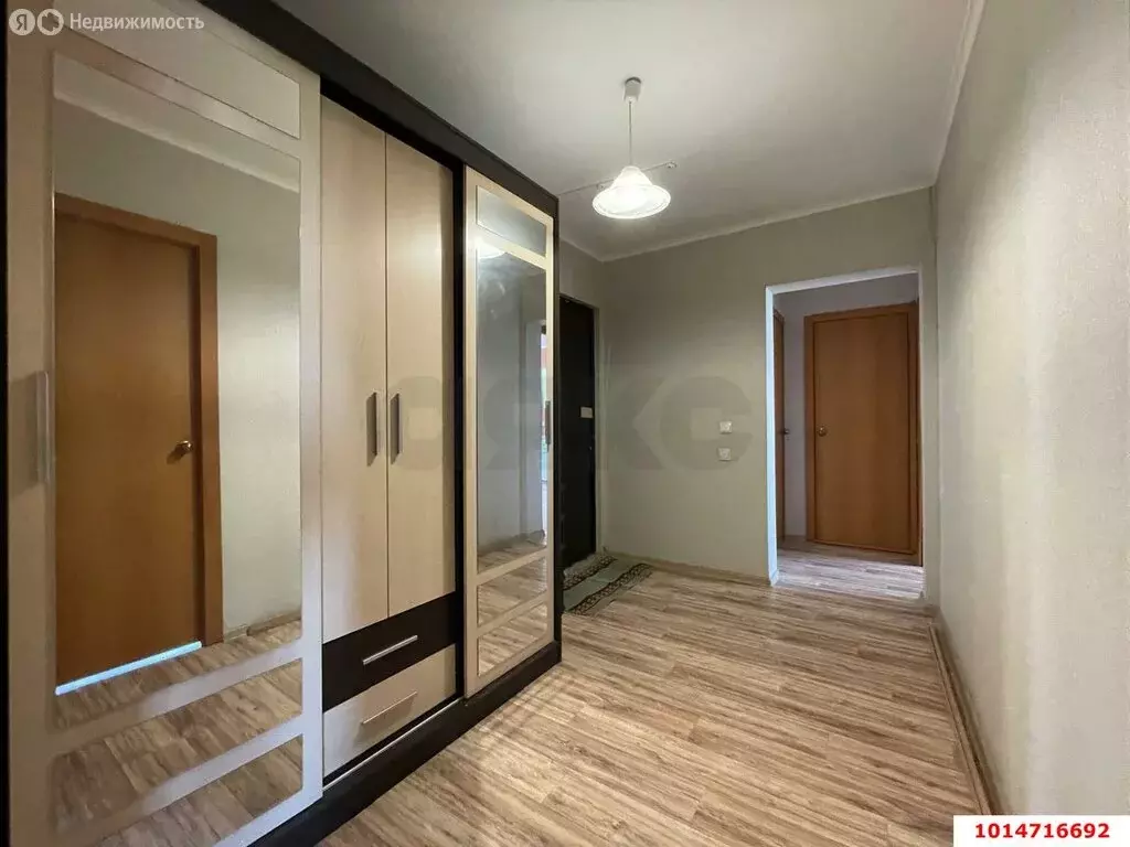 2-комнатная квартира: Краснодар, улица имени Снесарева, 18/1 (58 м) - Фото 0