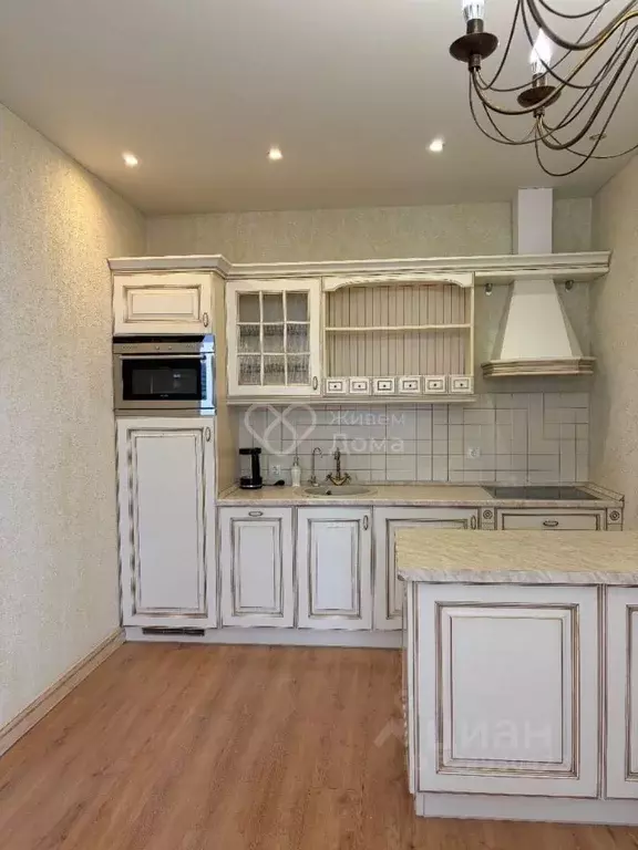 3-к кв. Волгоградская область, Волгоград Батальонная ул., 13 (94.0 м) - Фото 2