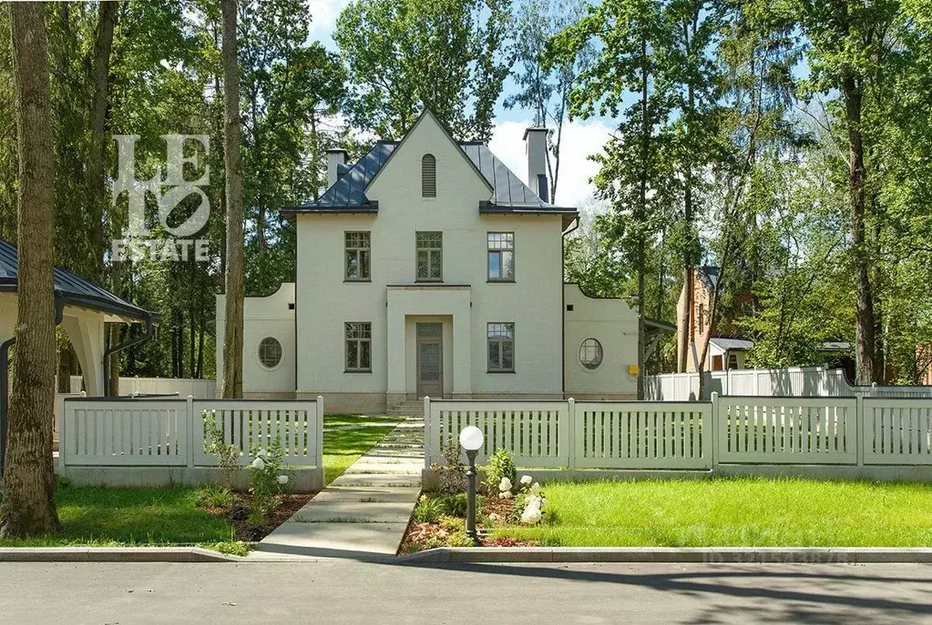 Дом в Московская область, Истра муниципальный округ, д. Турово 5 (238 ... - Фото 1