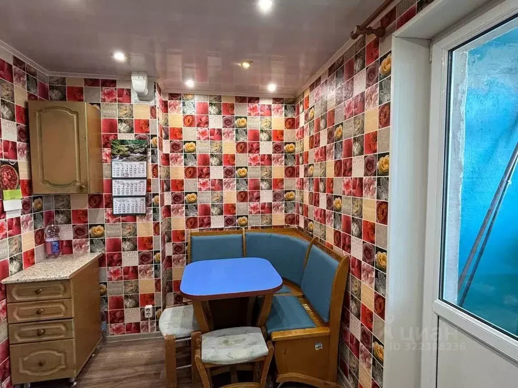 2-к кв. Ямало-Ненецкий АО, Новый Уренгой Восточный мкр, 6/4 (50.0 м) - Фото 2