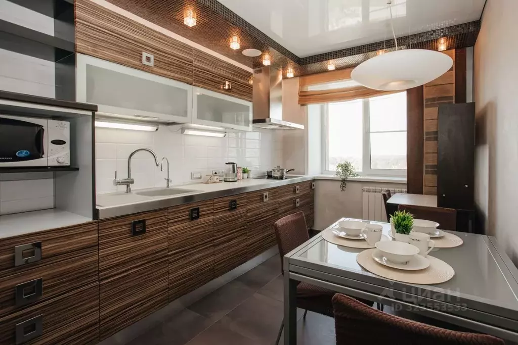 2-к кв. Новосибирская область, Новосибирск Холодильная ул., 17 (56.1 ... - Фото 0