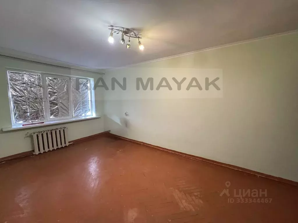 1-к кв. Адыгея, Майкоп Краснооктябрьская ул., 47 (30.0 м) - Фото 1