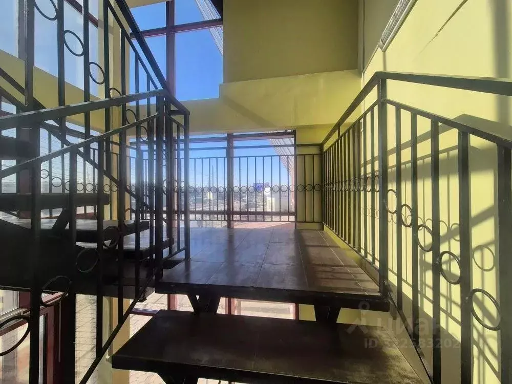 Помещение свободного назначения в Иркутская область, Иркутск ул. Олега ... - Фото 2