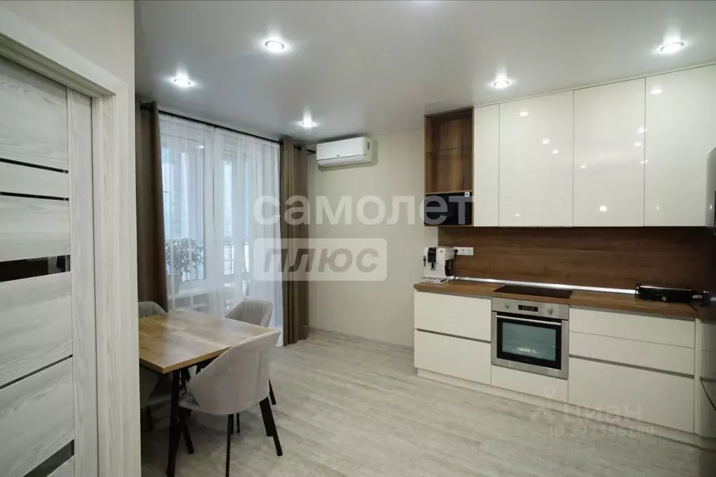 2-к кв. Омская область, Омск ул. Крупской, 13А (42.7 м) - Фото 2